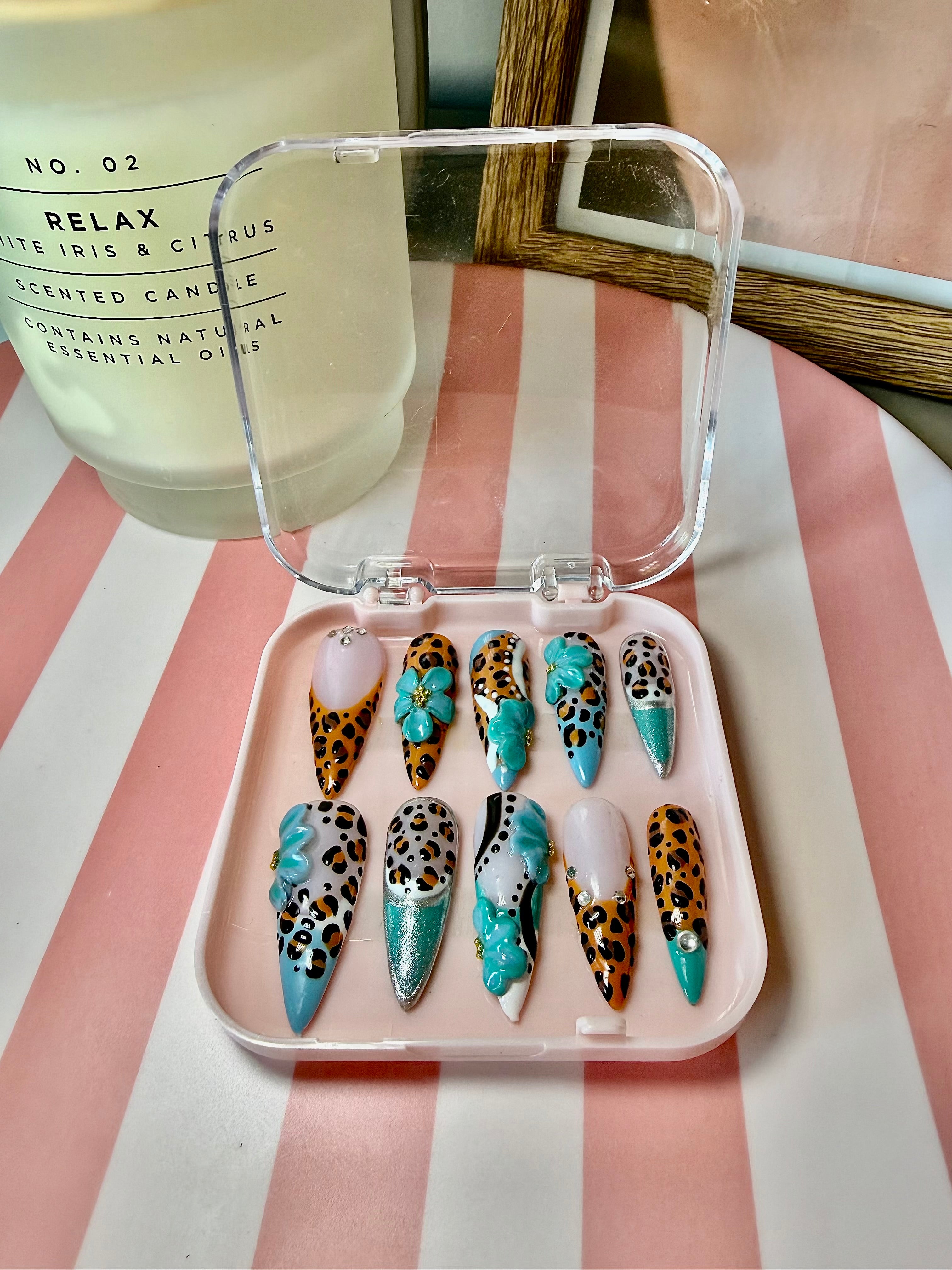 Turquoise Safari/ Almond